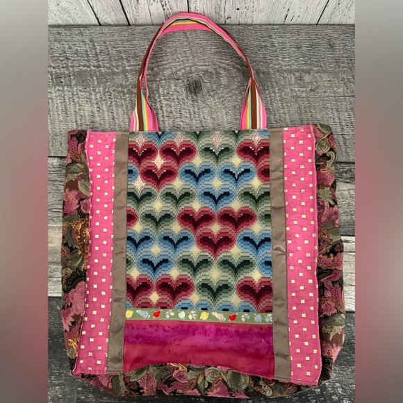 Quilted and Hand Embroidered, Hand Crafted Bohemian Shoulder Bag, NWOT - Picture 3 of 10